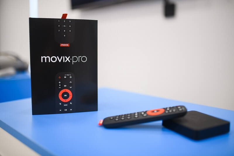 Movix Pro Voice от Дом.ру в Заозёрном